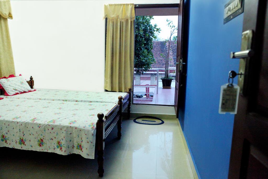 Bed and Breakfast Das Residency Kochi Exterior foto