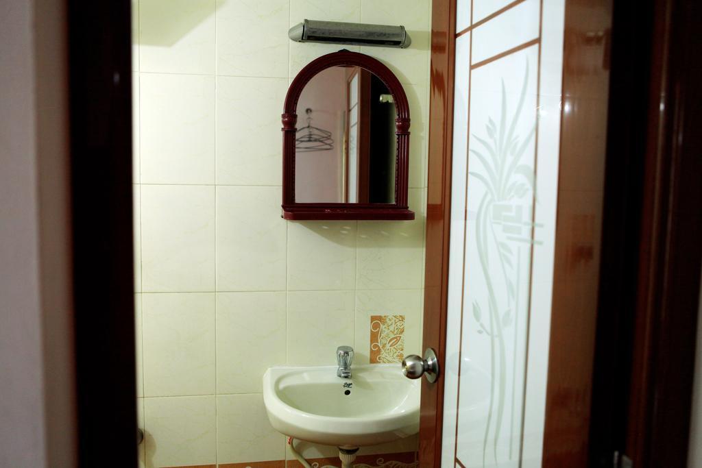 Bed and Breakfast Das Residency Kochi Exterior foto